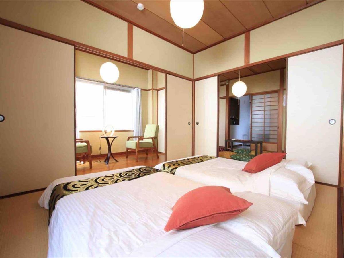 Goraku Shinfu-Kae Apartment Osaka Exterior photo